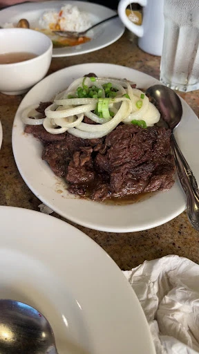 Tita Mia's Filipino Restaurant & Cafe photo 1