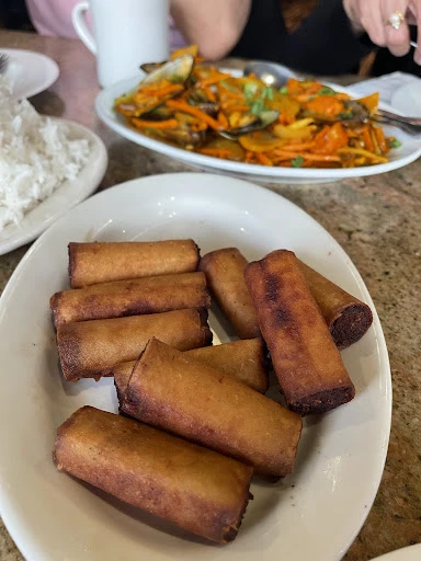 Tita Mia's Filipino Restaurant & Cafe photo 6